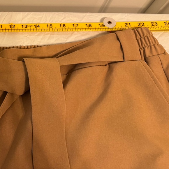 Lane Bryant Camel Paperbag Waist Wide-Leg Pants w/ Tie Belt and pockets– Size 28 - Picture 4 of 10